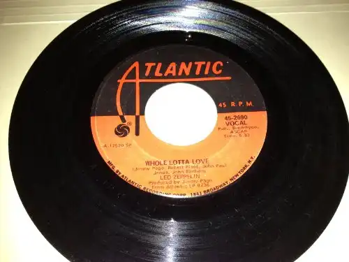 45vinylrecord Whole Lotta Love/Living Loving Maid (7"/45 rpm)